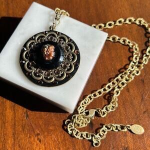 Anne Koplik Designs Cameo Pendant Necklace #165